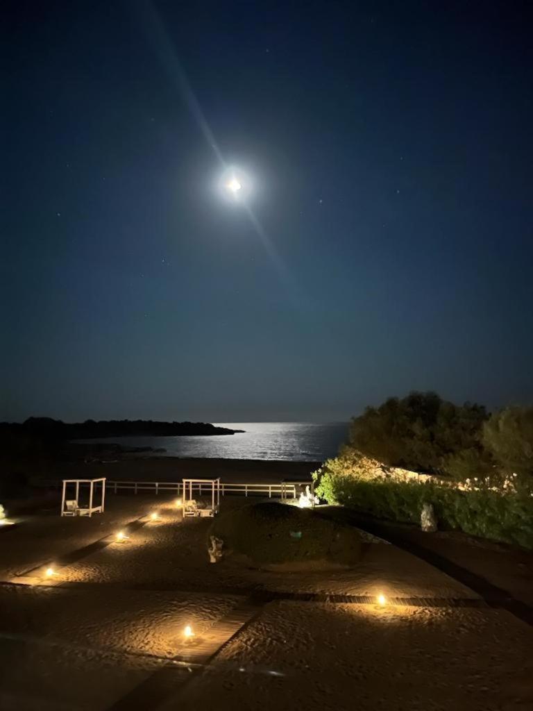 Cedar Bay Beachside Villas 팔라이오코라 외부 사진