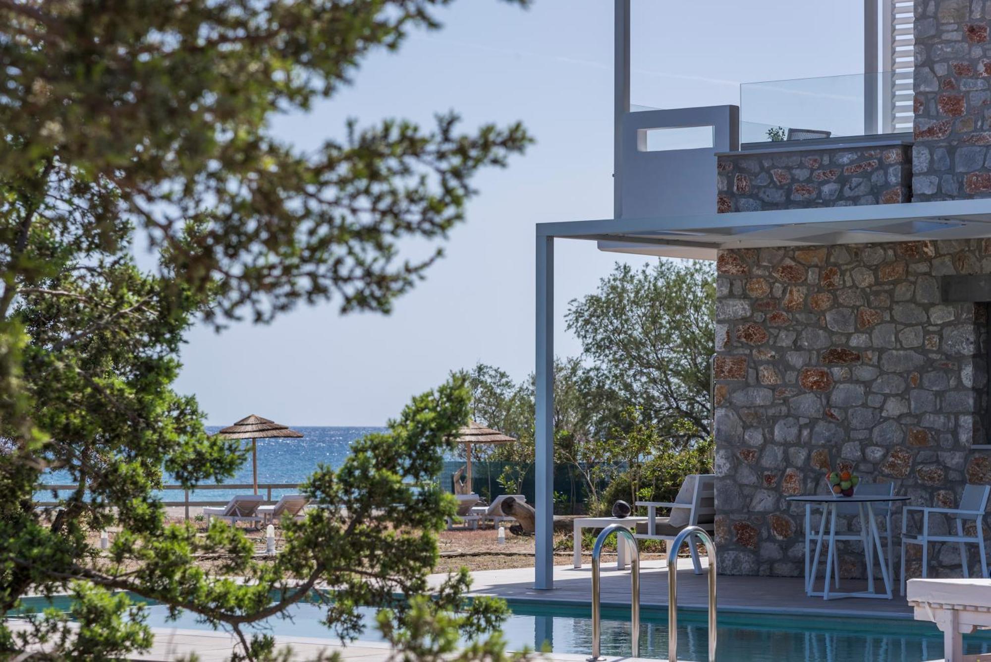 Cedar Bay Beachside Villas 팔라이오코라 외부 사진