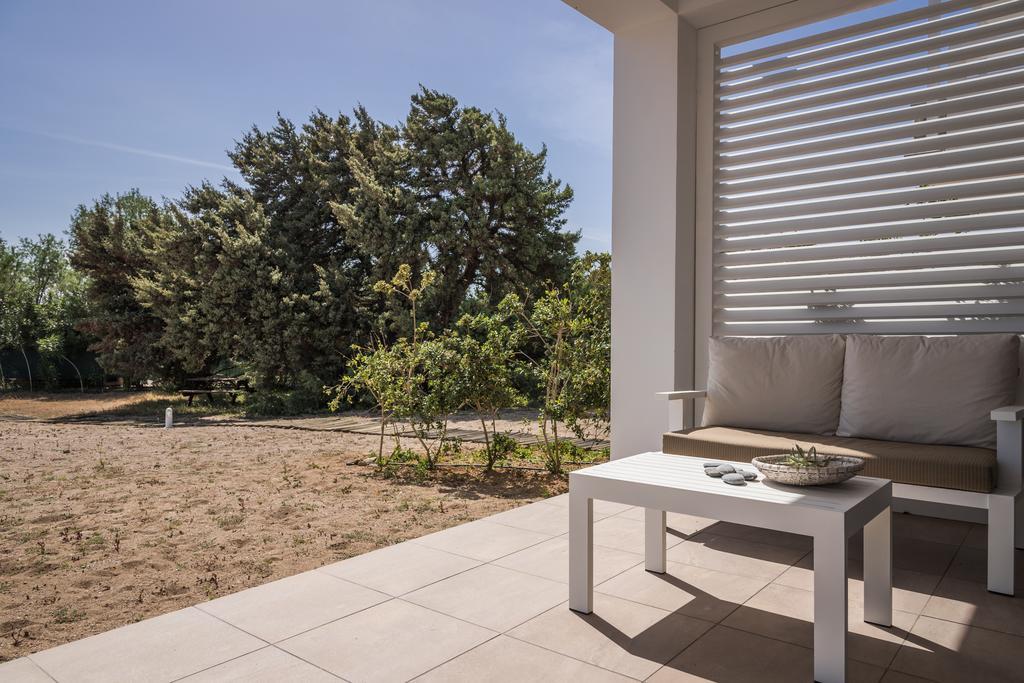Cedar Bay Beachside Villas 팔라이오코라 외부 사진