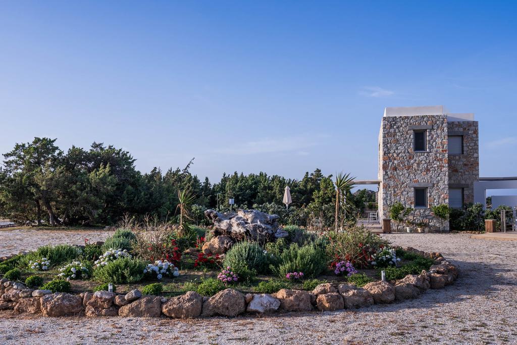 Cedar Bay Beachside Villas 팔라이오코라 외부 사진